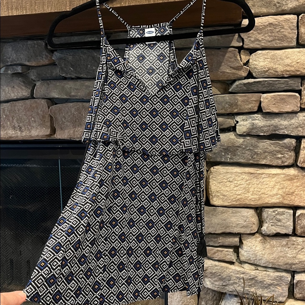🌷3 Tops for $18 - Geometric Print Spaghetti Strap Top: Navy, White, Orange, SzXS